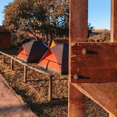 Pousada E Camping Pe Na Trilha Bueno Brandao Exterior photo