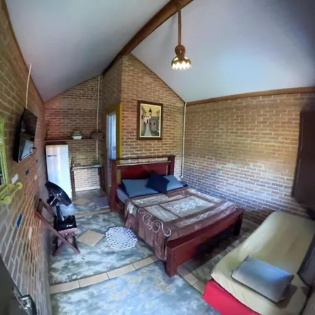 Pousada E Camping Pe Na Trilha Bueno Brandao Room photo